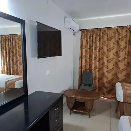 Capricorn International Hotel Nadi Exterior photo